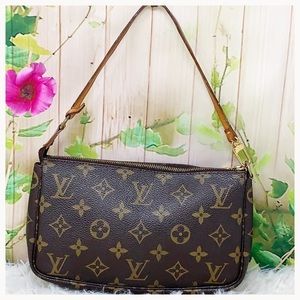 Authentic Louis Vuitton Monogram Pochette Clutch